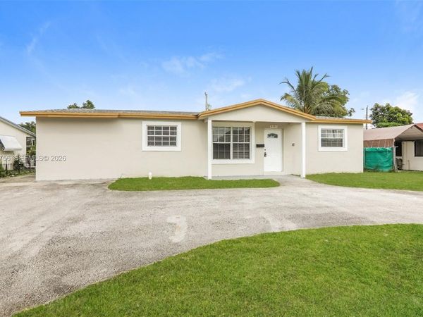 6331 Southgate Blvd, Margate, FL 33068