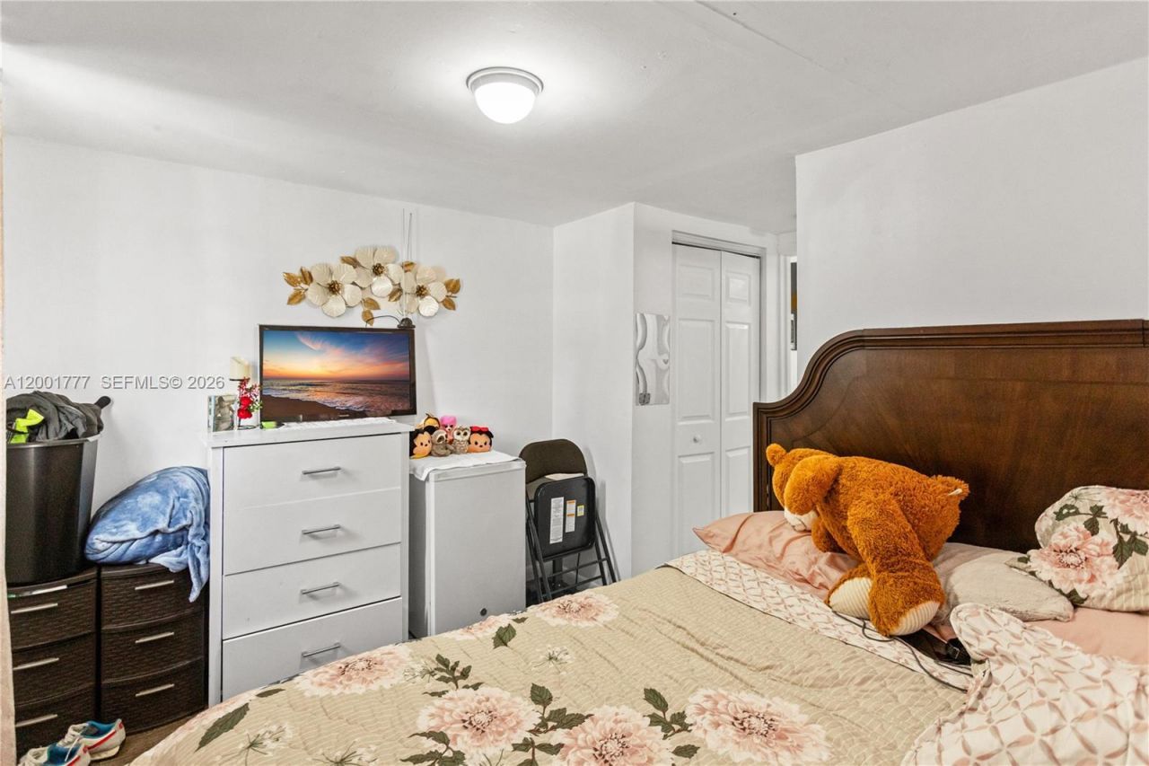 17120 NW 17th Ct, Miami Gardens, FL 33056 Photo