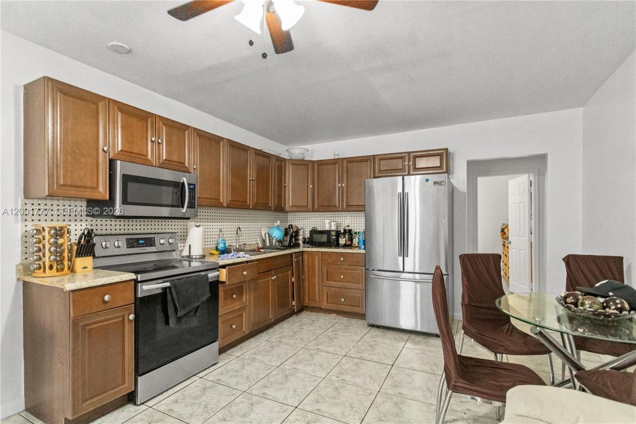 17120 NW 17th Ct, Miami Gardens, FL 33056 Photo