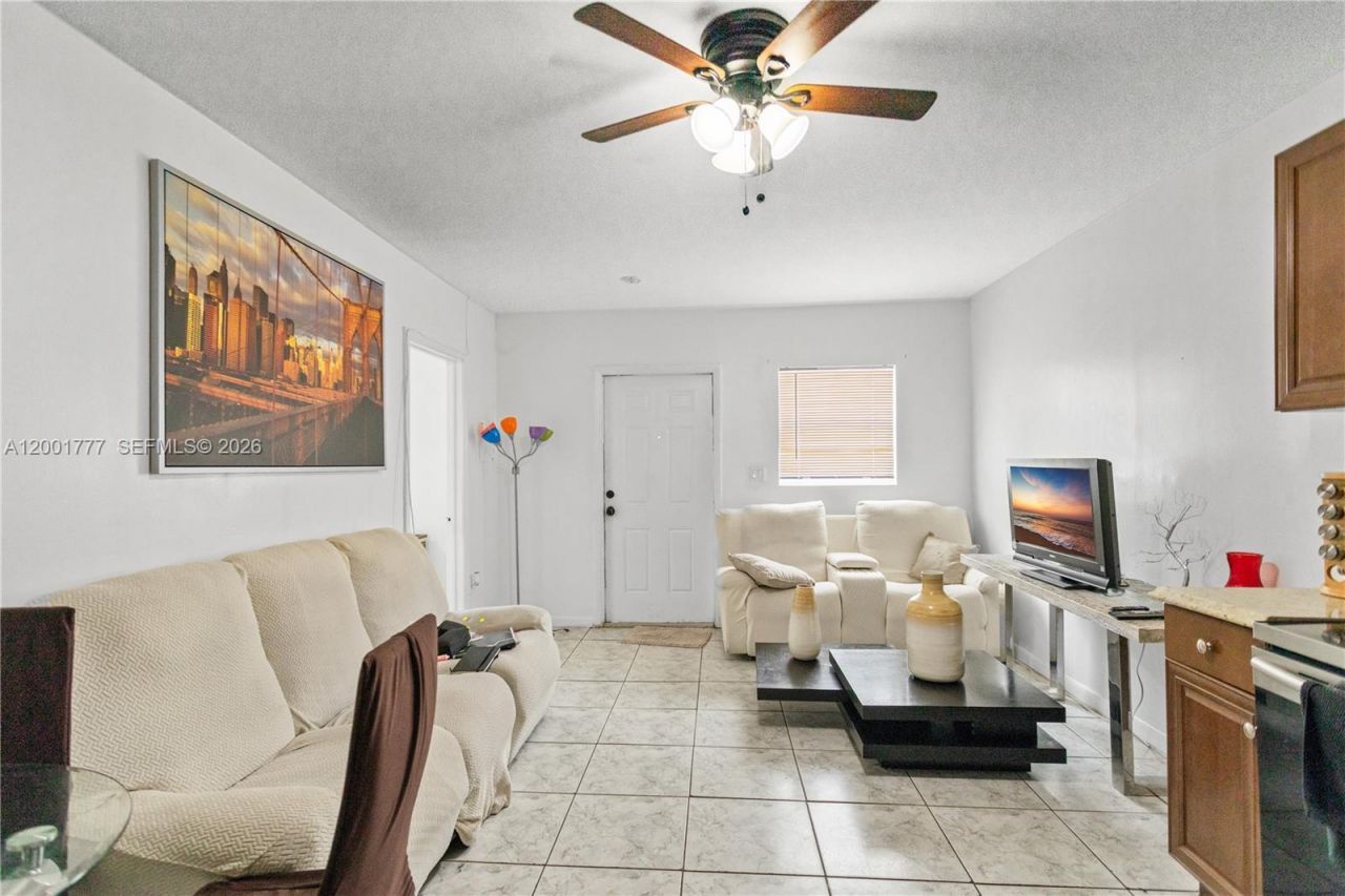 17120 NW 17th Ct, Miami Gardens, FL 33056 Photo