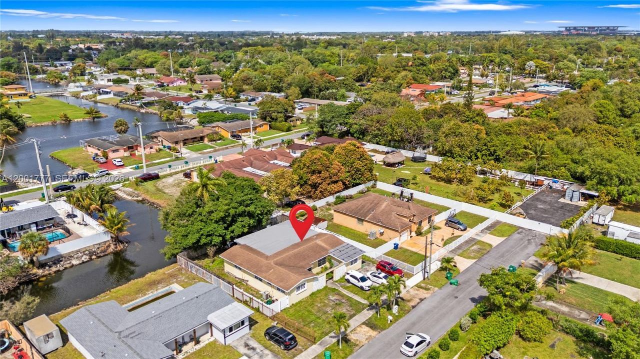 17120 NW 17th Ct, Miami Gardens, FL 33056 Photo