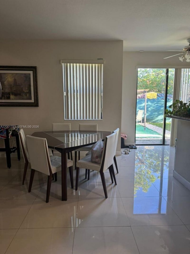 15400 SW 176th Ln, Miami, FL 33187 Photo