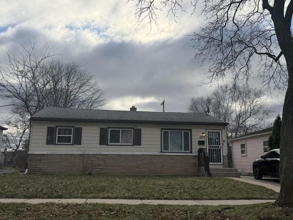 5272 N 65th STREET, Milwaukee, WI 53218
