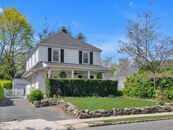 44 Mackey Avenue , Port Washington, NY 11050