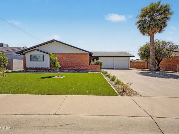 8719 E HUBBELL Street, Scottsdale, AZ 85257