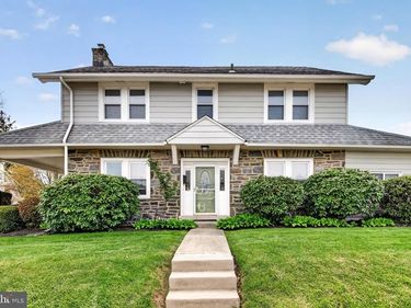 1202 EARLINGTON ROAD, HAVERTOWN, PA 19083