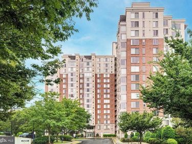 2726 GALLOWS ROAD, Unit 705, VIENNA, VA 22180