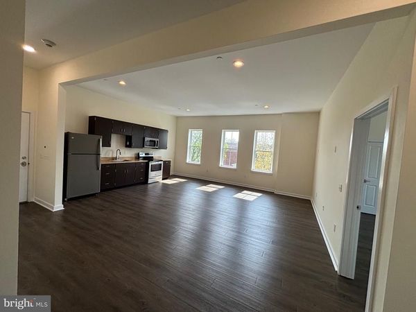 320 MAIN ST, Unit 10A, ROYERSFORD, PA 19468