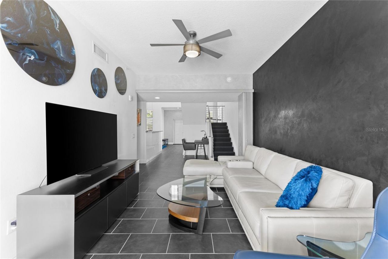 800 N Tamiami Trail, Unit 321A, Sarasota, FL 34236 Photo