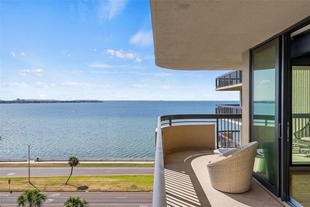 2413 Bayshore Boulevard, Unit 803, Tampa, FL 33629 Photo
