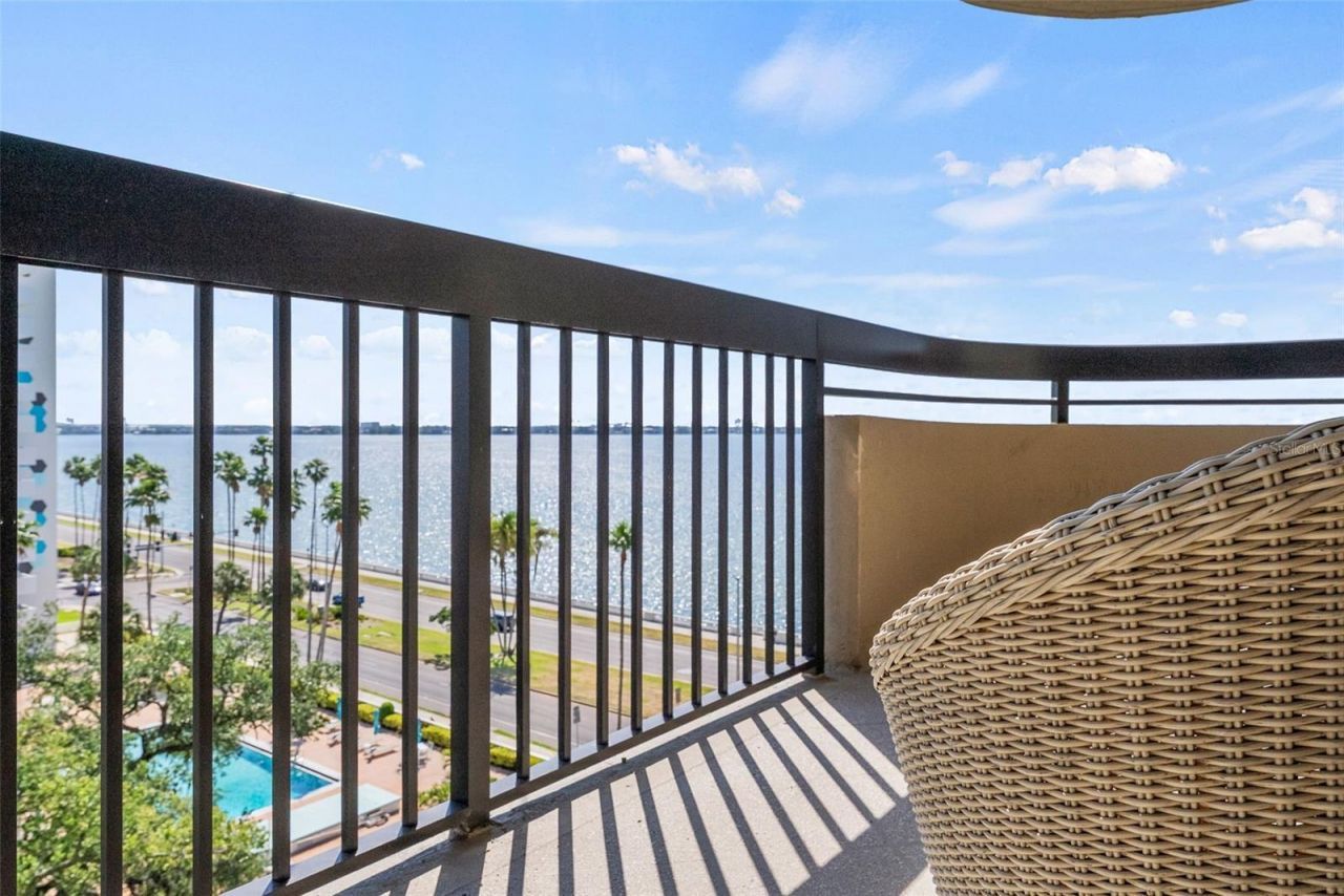 2413 Bayshore Boulevard, Unit 803, Tampa, FL 33629 Photo