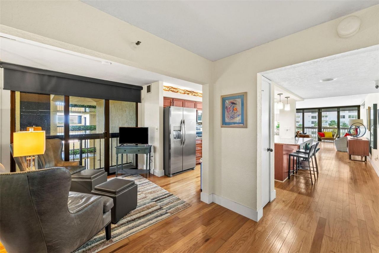 2413 Bayshore Boulevard, Unit 803, Tampa, FL 33629 Photo