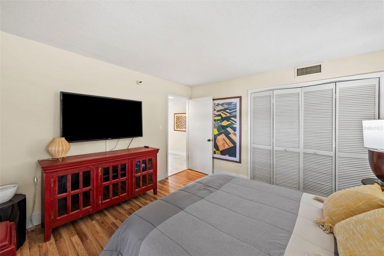 2413 Bayshore Boulevard, Unit 803, Tampa, FL 33629 Photo