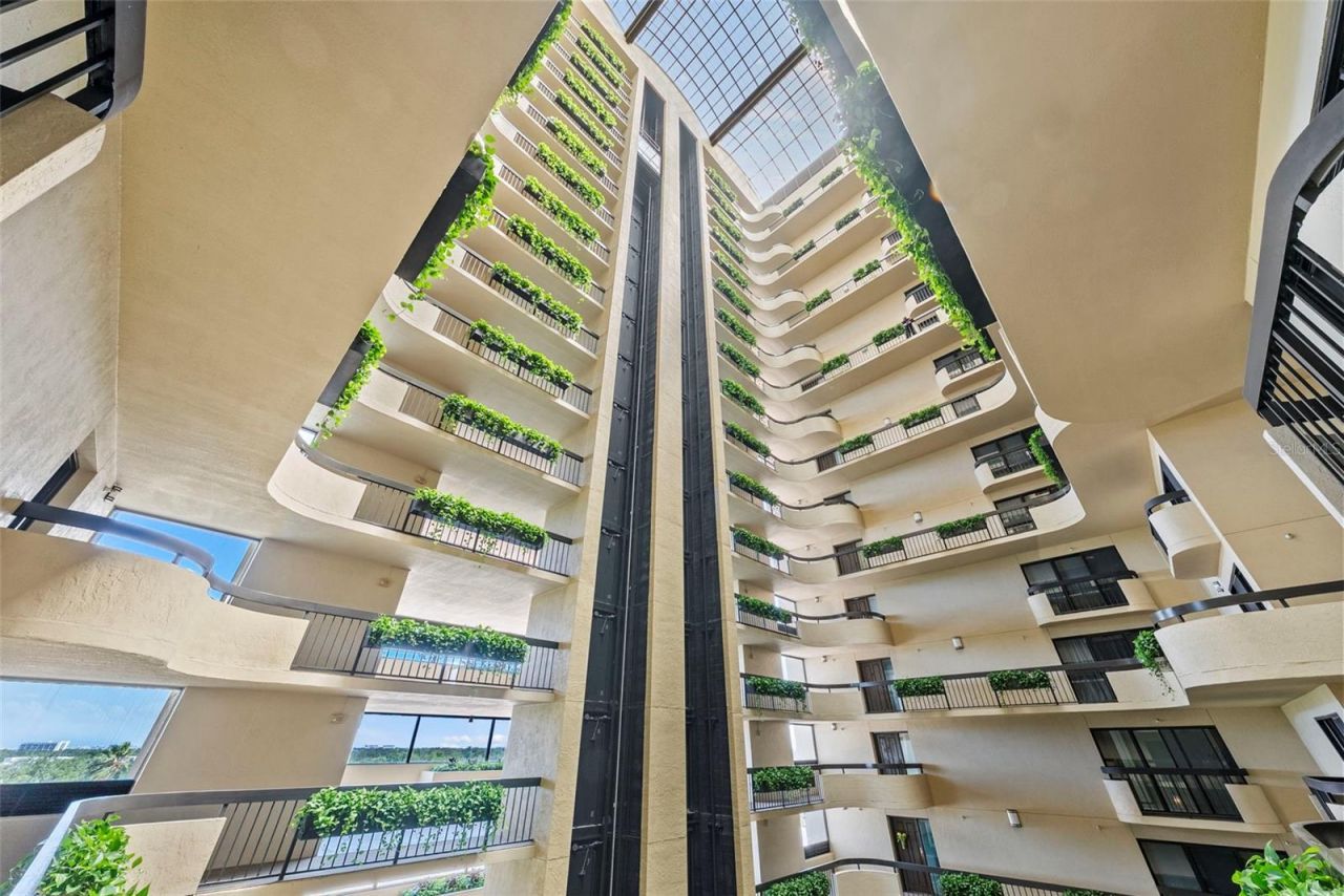 2413 Bayshore Boulevard, Unit 803, Tampa, FL 33629 Photo