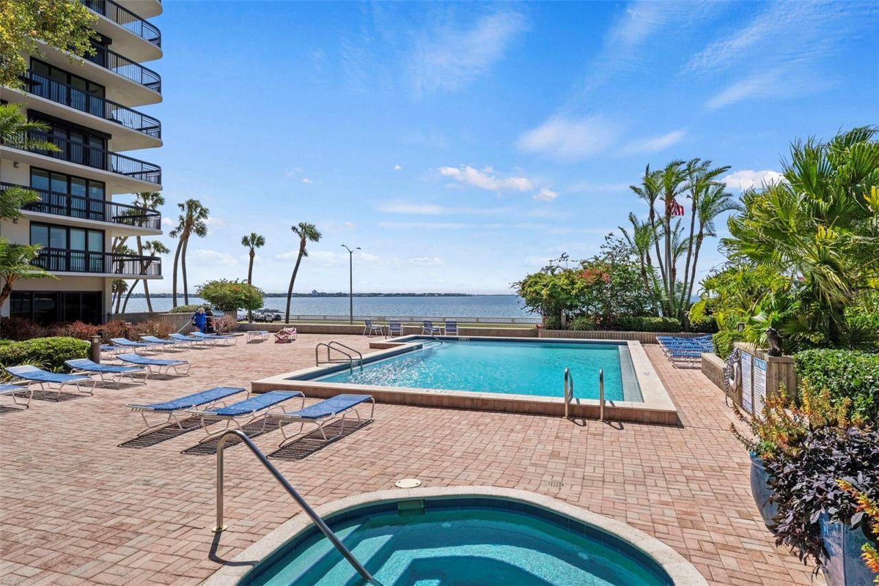 2413 Bayshore Boulevard, Unit 803, Tampa, FL 33629 Photo