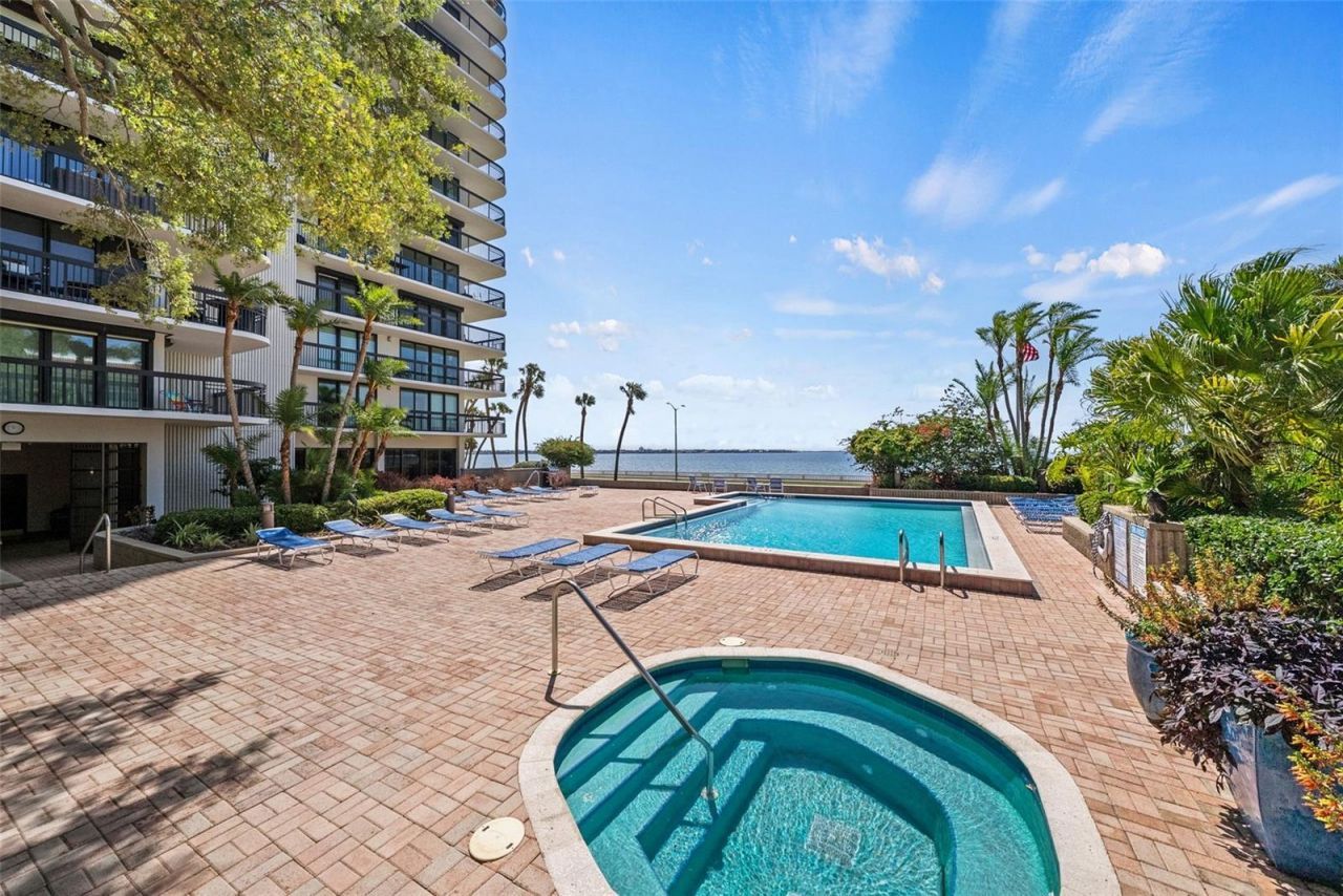 2413 Bayshore Boulevard, Unit 803, Tampa, FL 33629 Photo