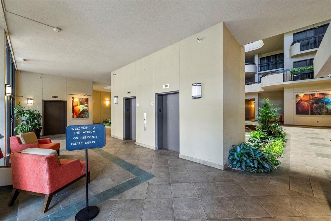 2413 Bayshore Boulevard, Unit 803, Tampa, FL 33629 Photo