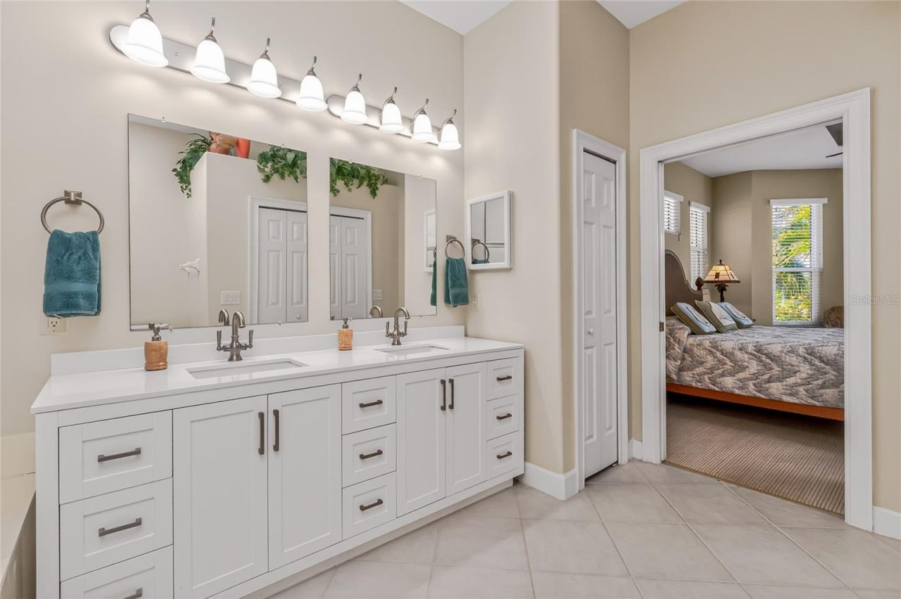 3337 Sunset Key Circle, Punta Gorda, FL 33955 Photo