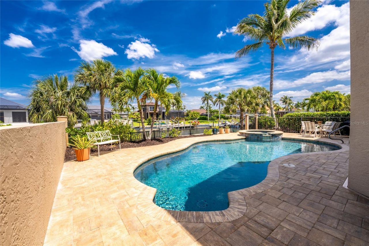 3337 Sunset Key Circle, Punta Gorda, FL 33955 Photo
