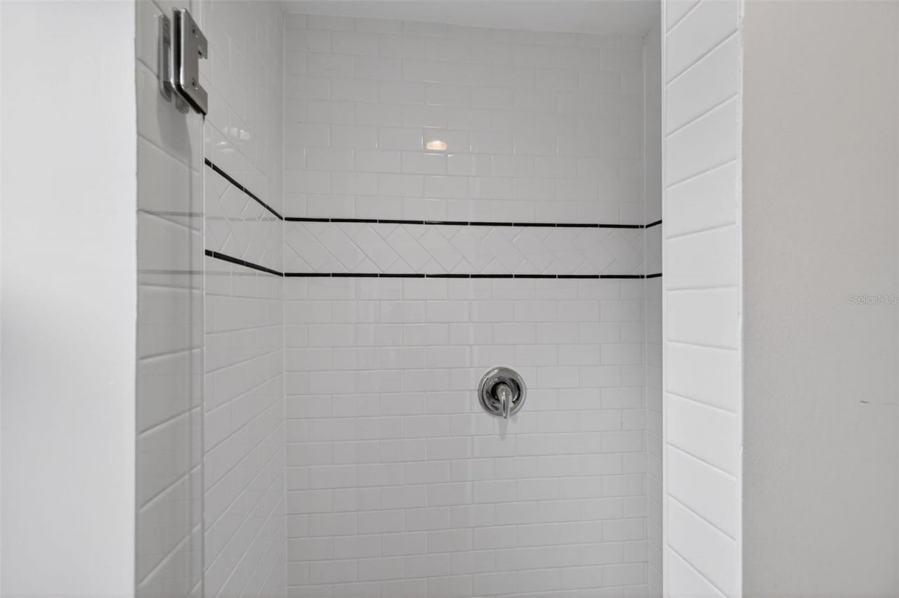 413 43rd Avenue Ne, Saint Petersburg, FL 33703 Photo