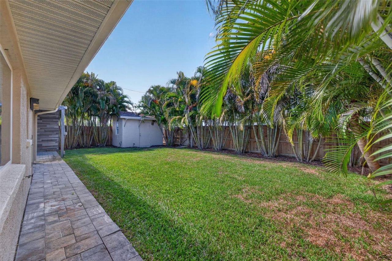 413 43rd Avenue Ne, Saint Petersburg, FL 33703 Photo
