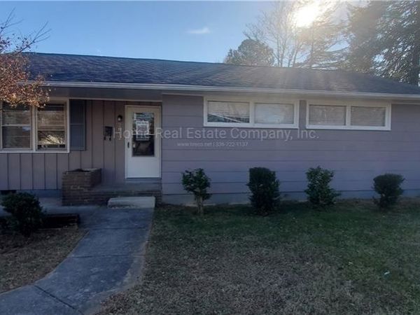 2812 Hermitage Drive , Winston-Salem, NC 27103