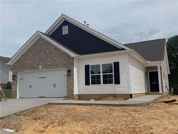 2811 Berwick Valley Drive , Winston-Salem, NC 27127