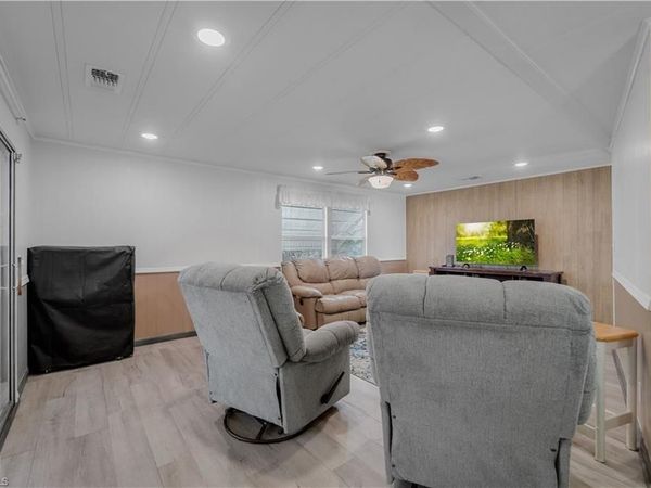 5506 Harbor LN, NORTH FORT MYERS, FL 33917