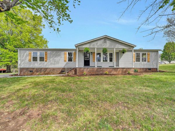1810 SCUFFLING HILL RD , Rocky Mount, VA 24151