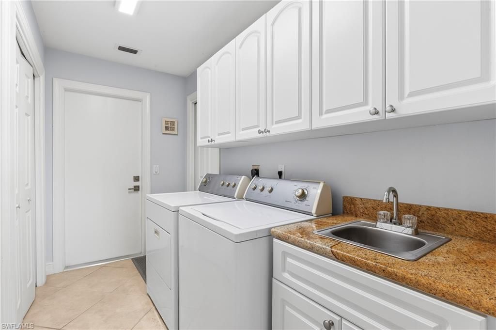 1904 Countess Ct, Naples, FL 34110 Photo