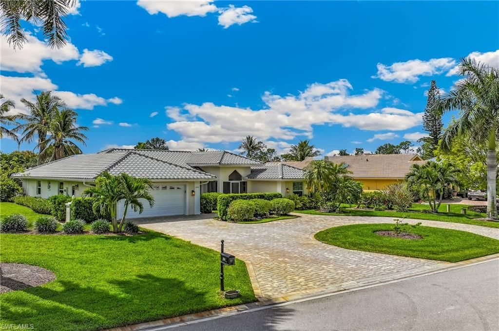 1904 Countess Ct, Naples, FL 34110 Photo