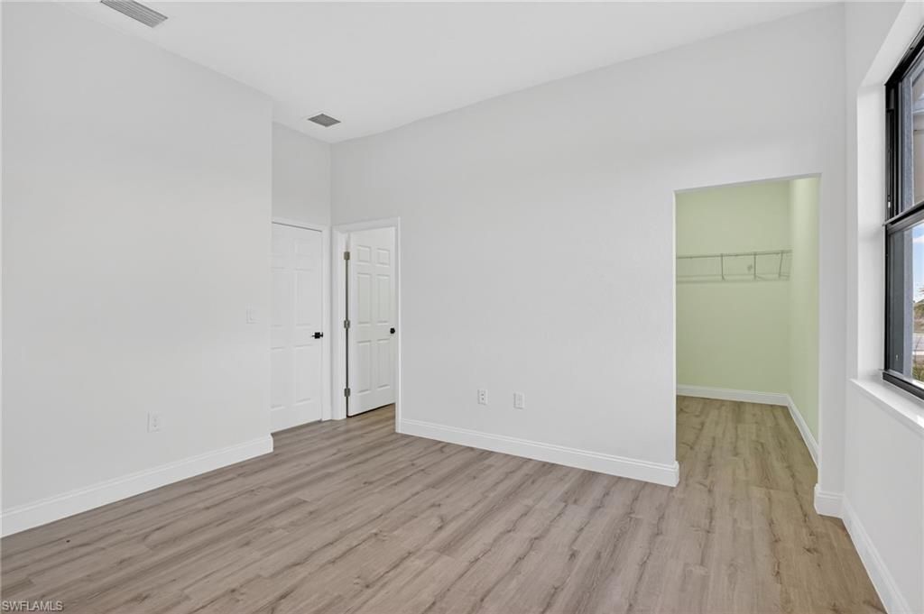 560 Genoa Ave S, Lehigh Acres, FL 33974 Photo