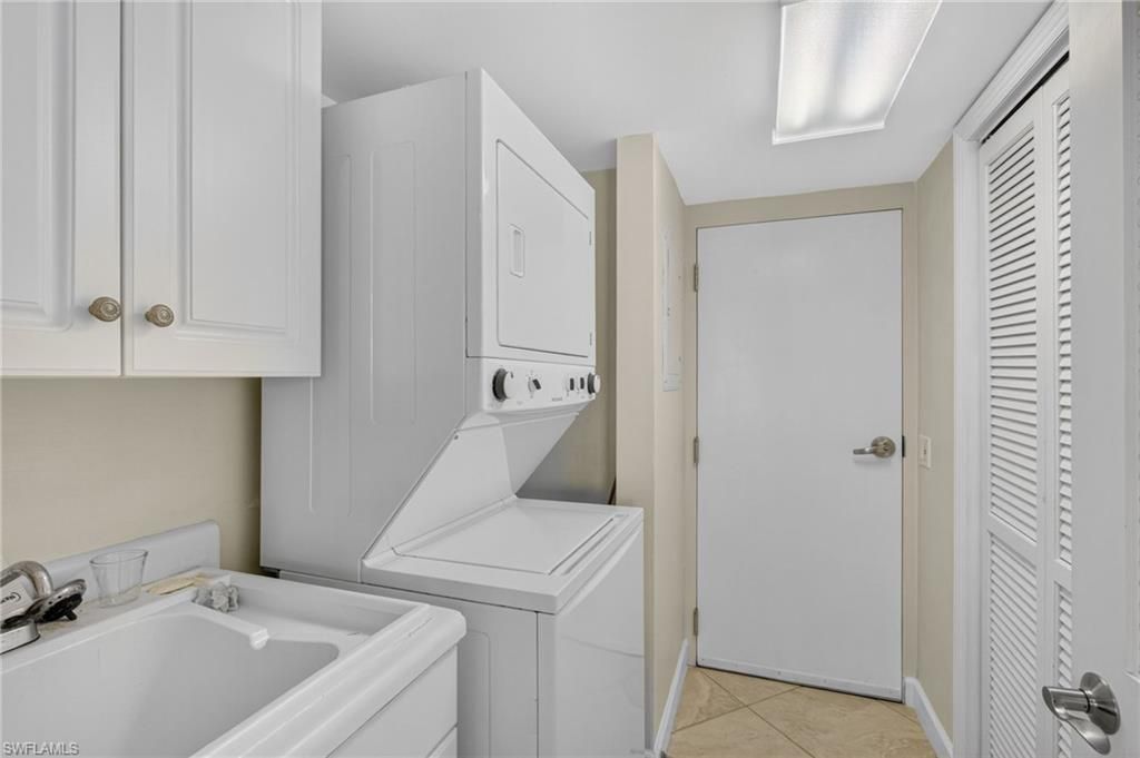 4041 Gulf Shore Blvd N, Unit 1807, Naples, FL 34103 Photo