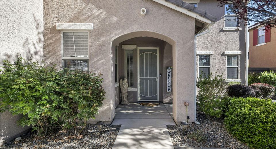 530 S Sand Crane Circle, Sparks, NV 89436 Photo