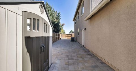 530 S Sand Crane Circle, Sparks, NV 89436 Photo