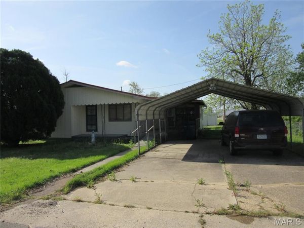 158 Connecticut Street , Qulin, MO 63961