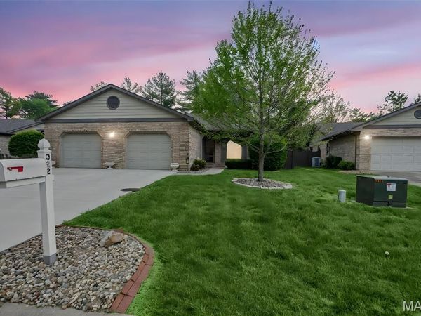 322 Hickory Bend, Belleville, IL 62223