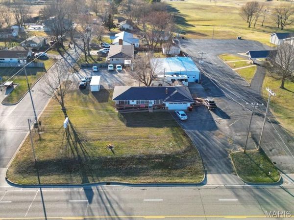 1695 LYNN ST , Lebanon, MO 65536