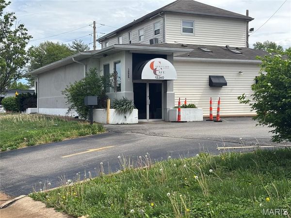 12260 Bellefontaine Road, St Louis, MO 63138