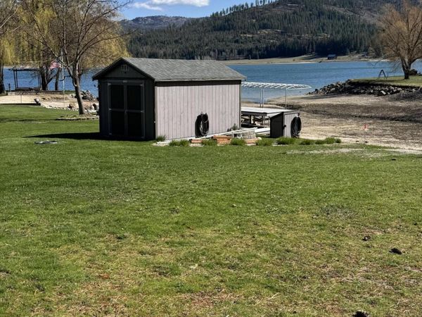 265 Campbell Loop, Laclede, ID 83841