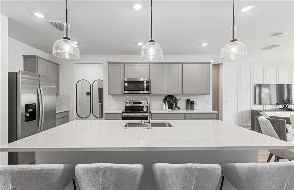 27897 Radiant Ct, Bonita Springs, FL 34135 Photo