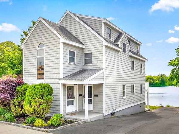 780-782 Main Street, Melrose, MA 02176