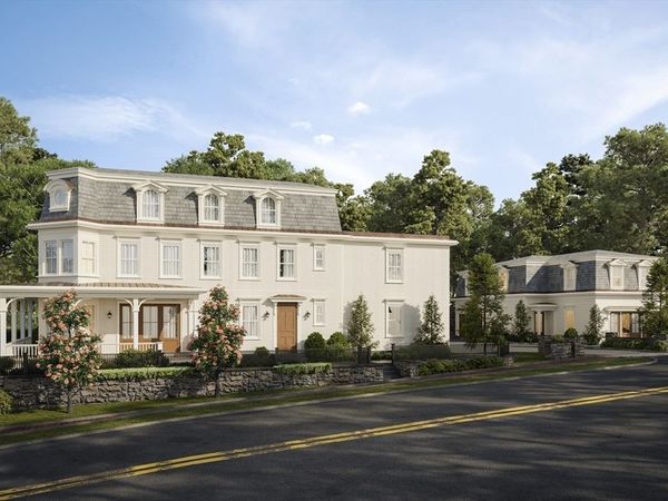 95 High St, Unit 2, Newburyport, MA 01950