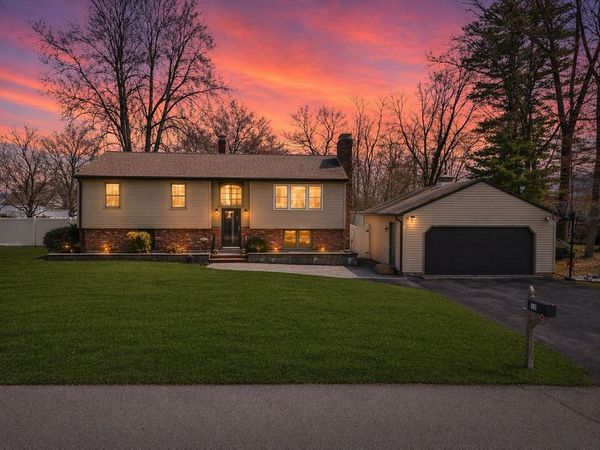 19 Elizabeth Lane, Newburyport, MA 01950