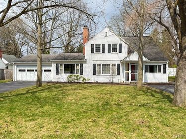 12 Windsor Terrace , New Hartford, NY 13413