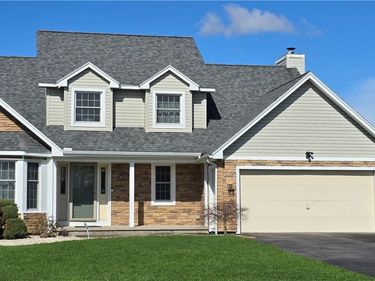 64 Twin Oak Drive , Rochester, NY 14606