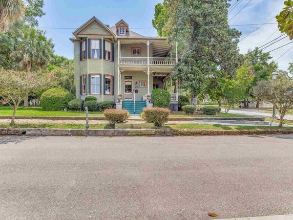 1017 N Palafox, Pensacola, FL 32501