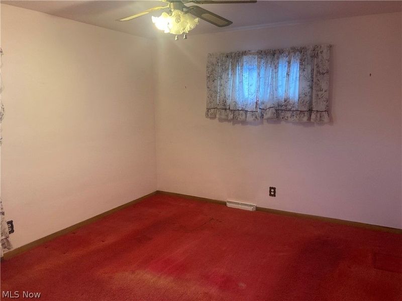 8409 Wainstead Drive, Parma, OH 44129 Photo 6