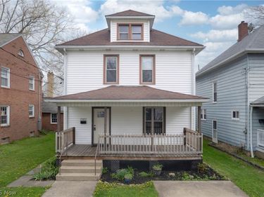 521 W Market Street, Orrville, OH 44667