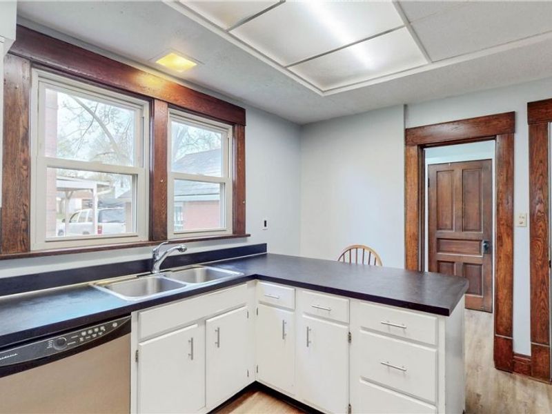 521 W Market Street, Orrville, OH 44667 Photo 10